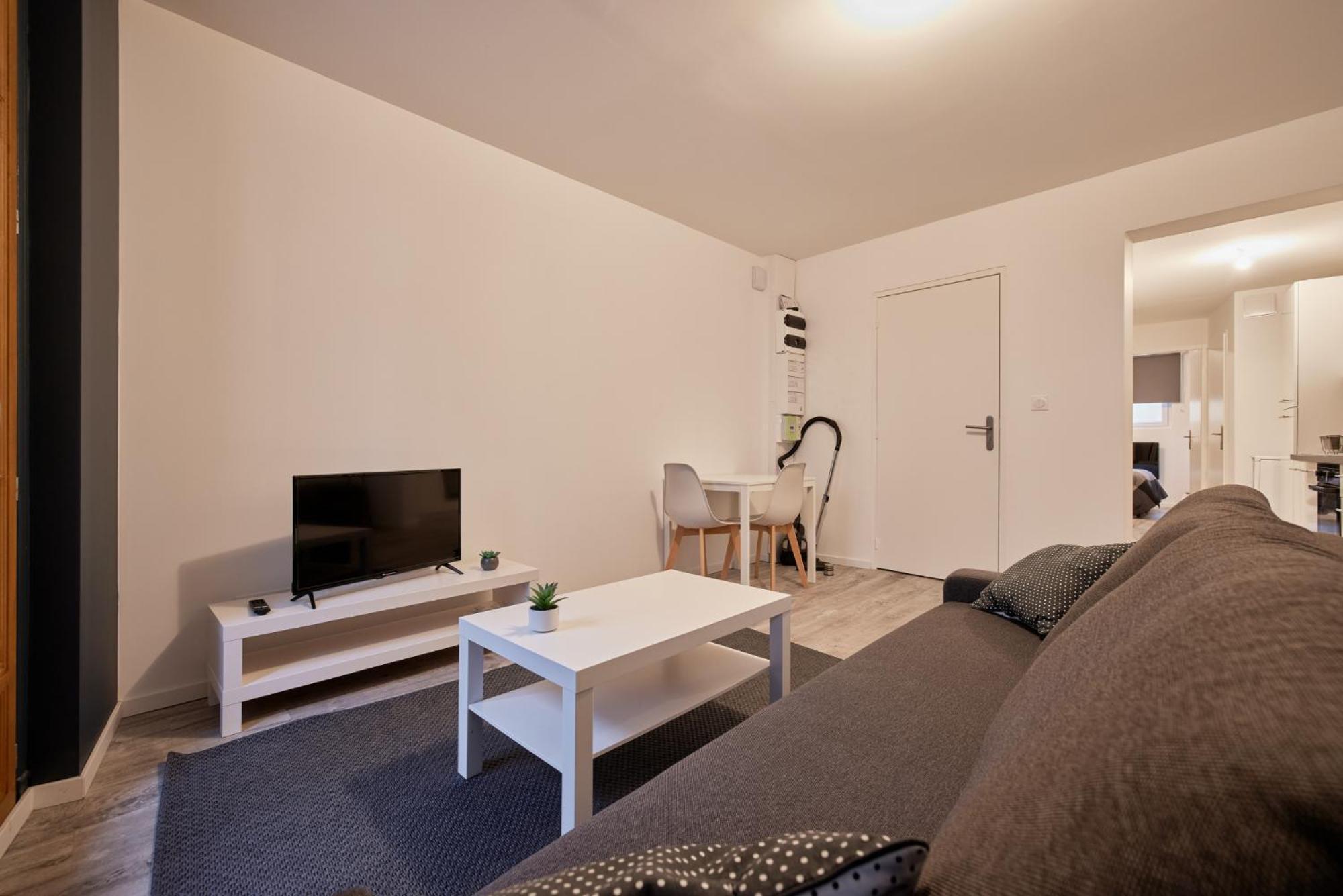 T2Lescordeliers Apartman Pamiers Szoba fotó